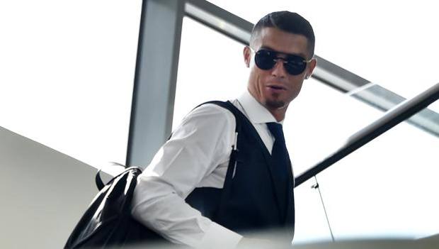 divisa juventus merchandising divisa juventus merchandising